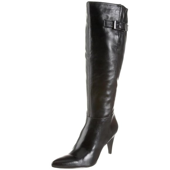 Calvin Klein Shoes - Calvin Klein size 6M Leather black boots